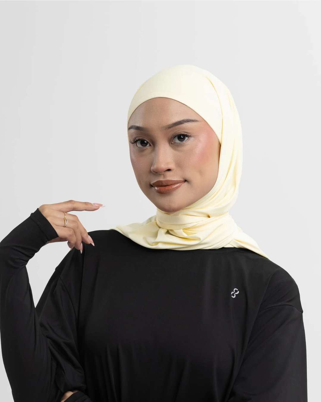(Buttercream) TieFit Sports Hijab with Inner Cap